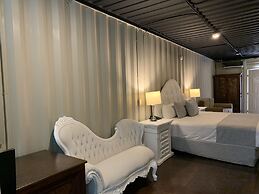 Container Inn Hotel Aeropuerto