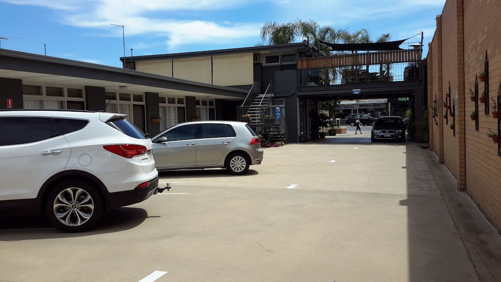 Belmore Motor Inn