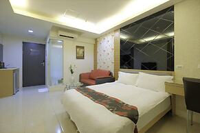 LJ hotel