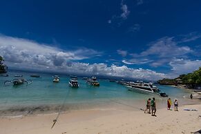 Lembongan Hostel