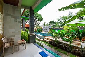 Lembongan Hostel