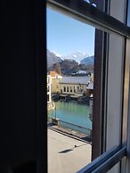 The Aarburg Hotel & Café