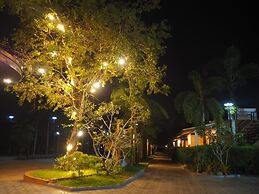 IP Plus Resort Chanthaburia - Halal Hotel