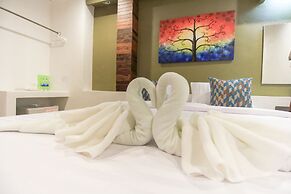 IP Plus Resort Chanthaburia - Halal Hotel