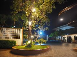 IP Plus Resort Chanthaburia - Halal Hotel