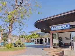 IP Plus Resort Chanthaburia - Halal Hotel
