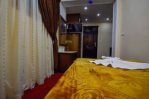 Amin hotel