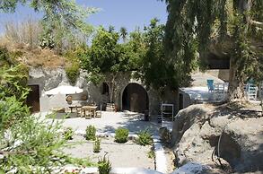 Kostantakis Winery & Residence