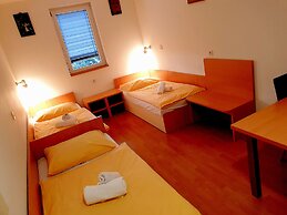 Hotel Galaksija Trebnje