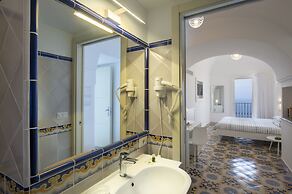 Albadamare Boutique Hotel