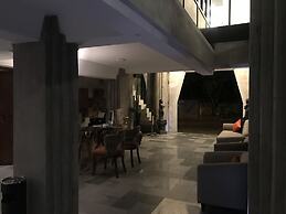 Anshel Hotel