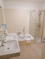 Komfort Appartements serviced by Auhof
