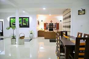 Perennial Home