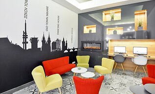 Hotel Garden Court