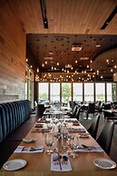 Hotel du Lac Champlain, an Ascend Collection Hotel