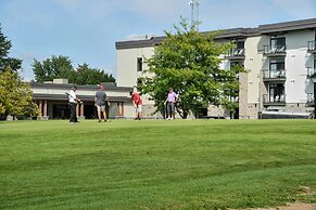 Hotel du Lac Champlain, an Ascend Collection Hotel