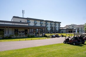 Hotel du Lac Champlain, an Ascend Collection Hotel