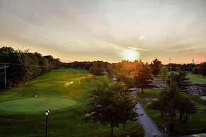 Hotel du Lac Champlain, an Ascend Collection Hotel
