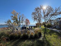 Hotel du Lac Champlain, an Ascend Collection Hotel