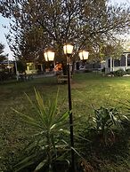 Gazebo Motor Inn