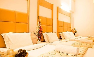 Hotel Rajadhane