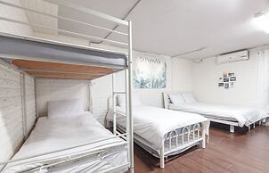 Hongdae Style Guesthouse