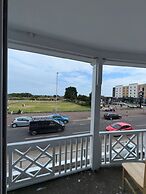 Sea Side Hotel