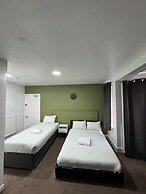 Sea Side Hotel