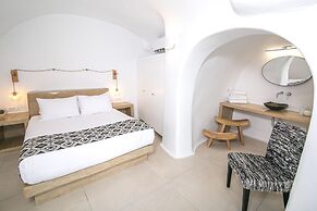 Elysian Santorini