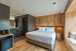 Montano Boutique Suites