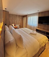 Montano Boutique Suites