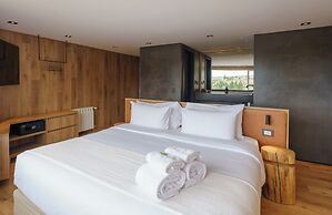 Montano Boutique Suites