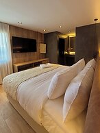 Montano Boutique Suites