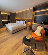 Montano Boutique Suites