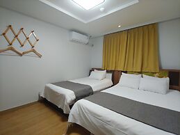 Gallery Hotel BnB