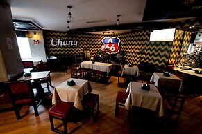Phrae Nakara Hotel
