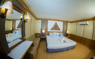Phrae Nakara Hotel