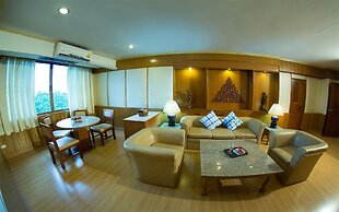 Phrae Nakara Hotel