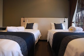 Adys Inn