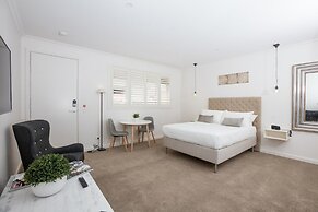 Newington Apartments