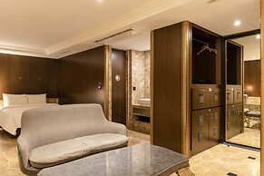 Cullinan Hotel and Spa