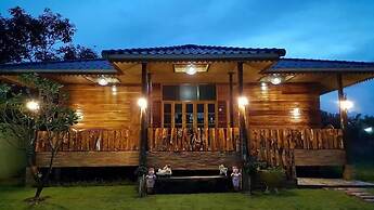 Phupha Inn Resort