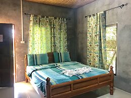 Phupha Inn Resort