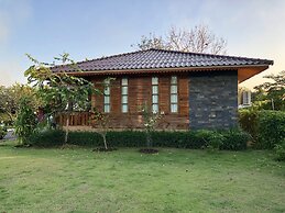 Phupha Inn Resort