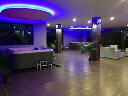 Garden Hotel Medical & Spa