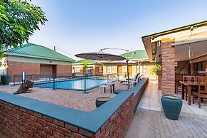 Premier Guest Lodge