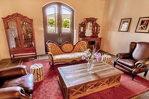 Klein Nektar Manor