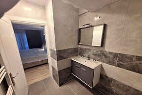 Dilmac Hotel