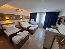 Dilmac Hotel