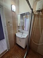 Dilmac Hotel